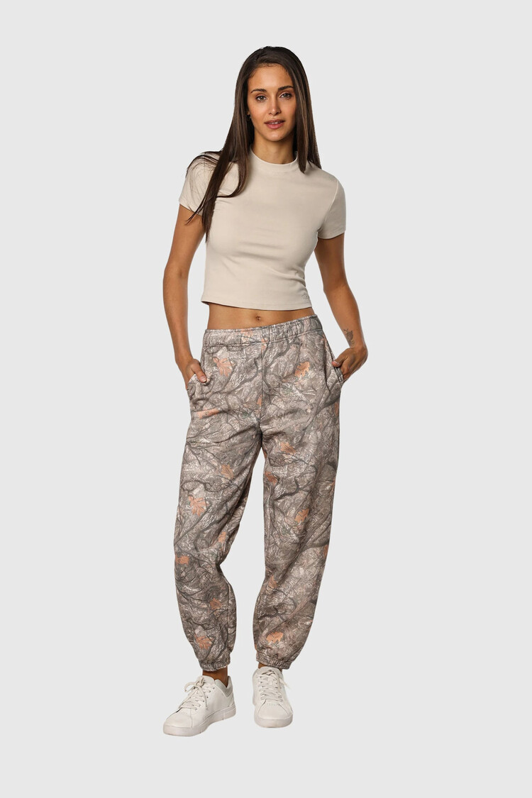 TEAMLTD TEAMLTD Classic Sweatpant (Womens) | Real Camo