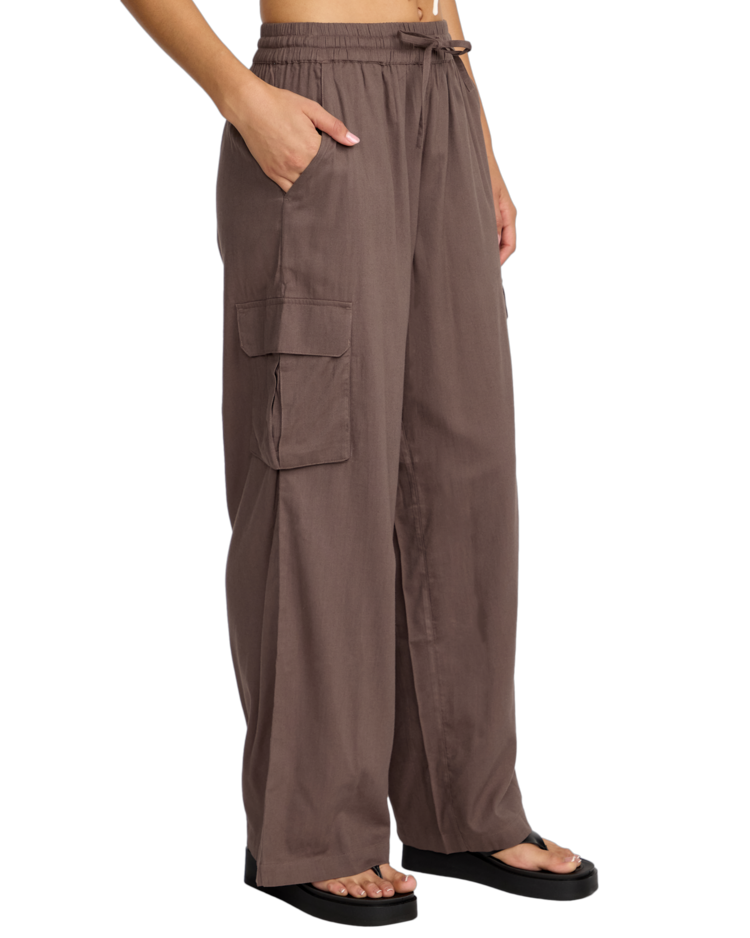 Volcom Volcom Lived In Beach Pant (Womens) | Black Plum