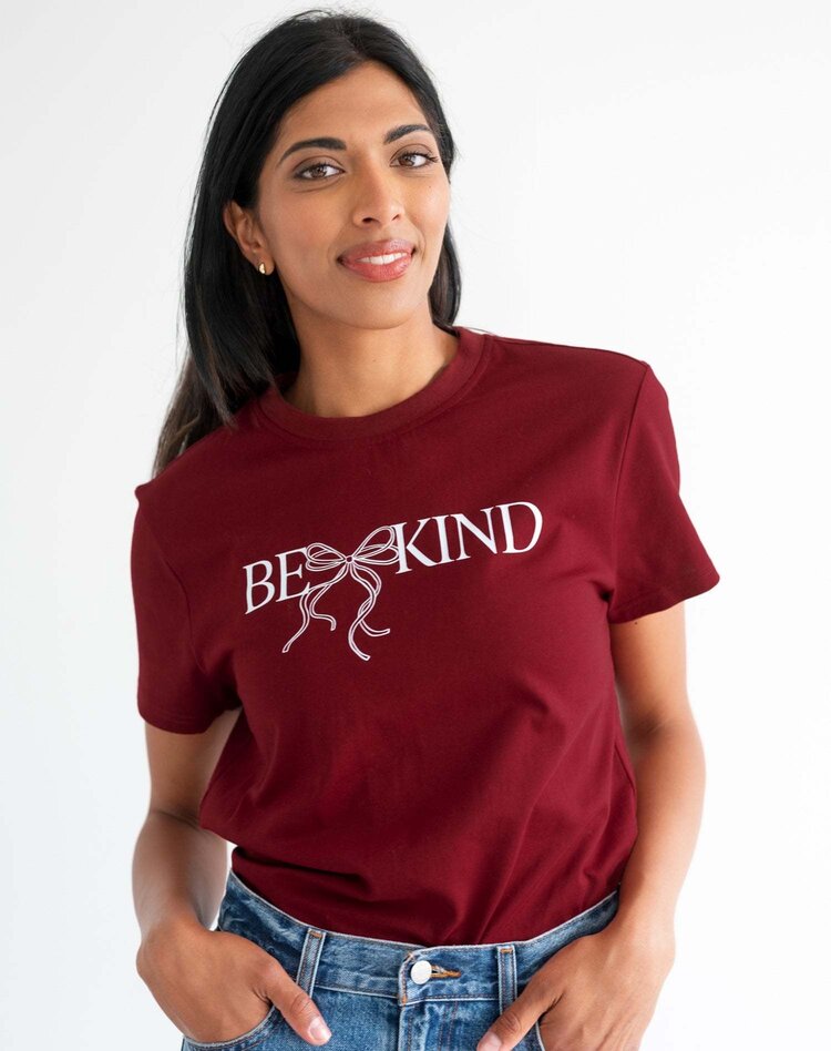Brunette Brunette Be Kind Regular Tee | Cognac/White