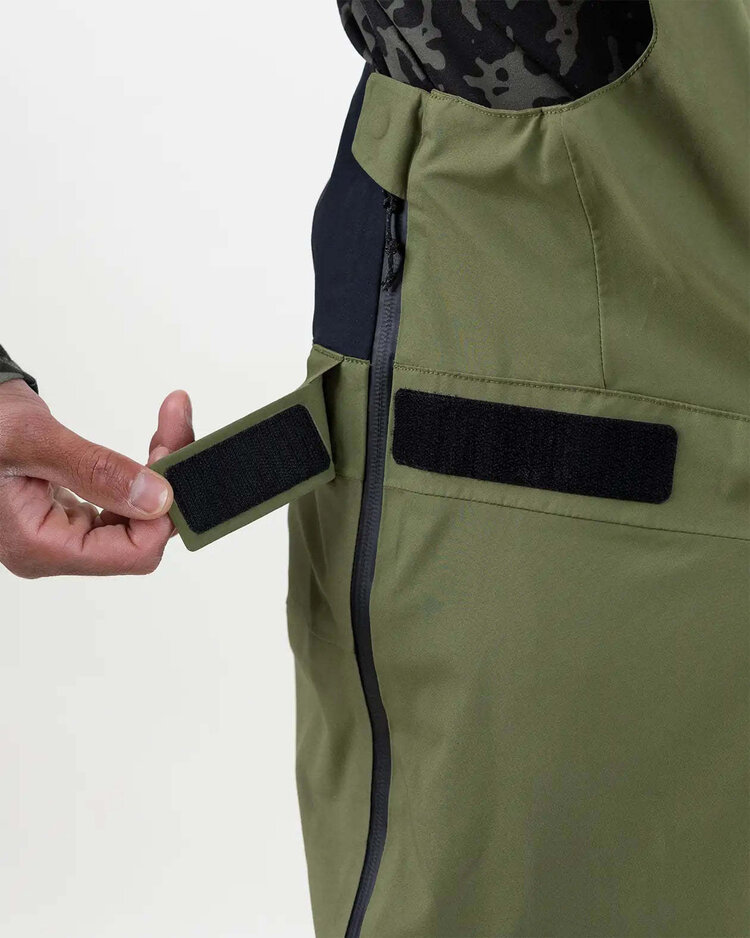 Jones Jones Mtn Surf Rec Bib (Mens) 2026 | Moss Green