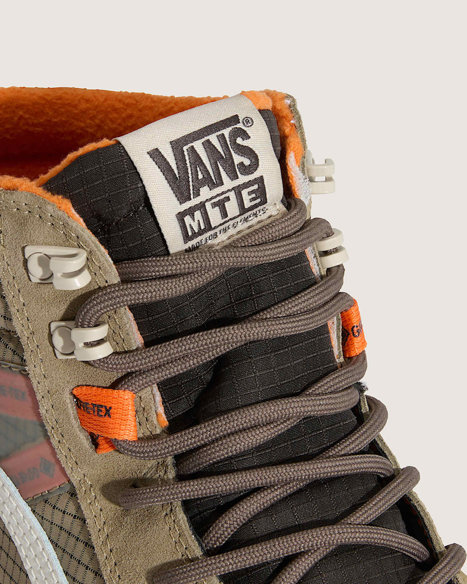 Vans Mte Sk8-Hi Gore-Tex Insulated (Unisex) | Brown/Khaki - The