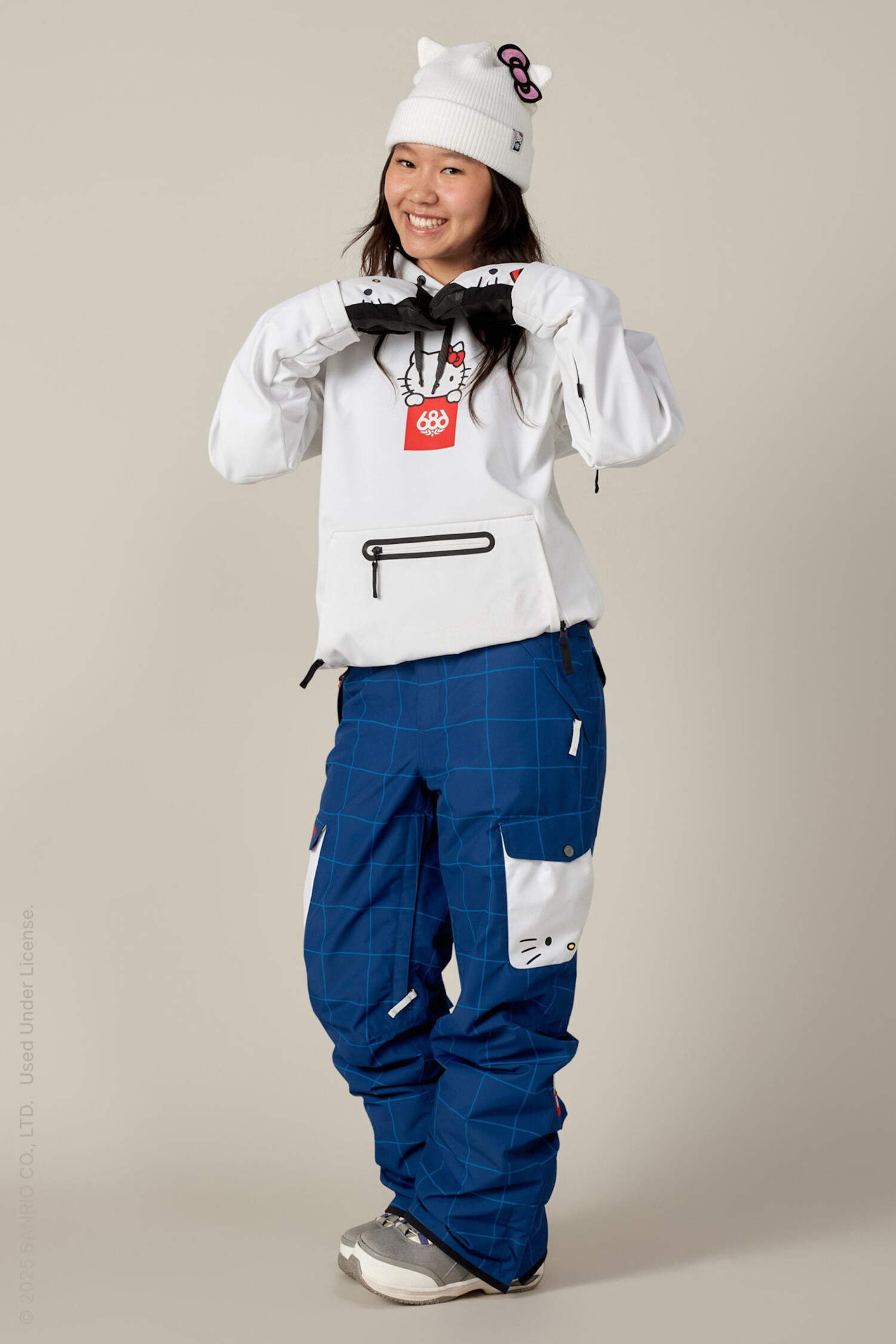 686 Waterproof Hoody (Womens) 2026 | Hello Kitty White - The Drop