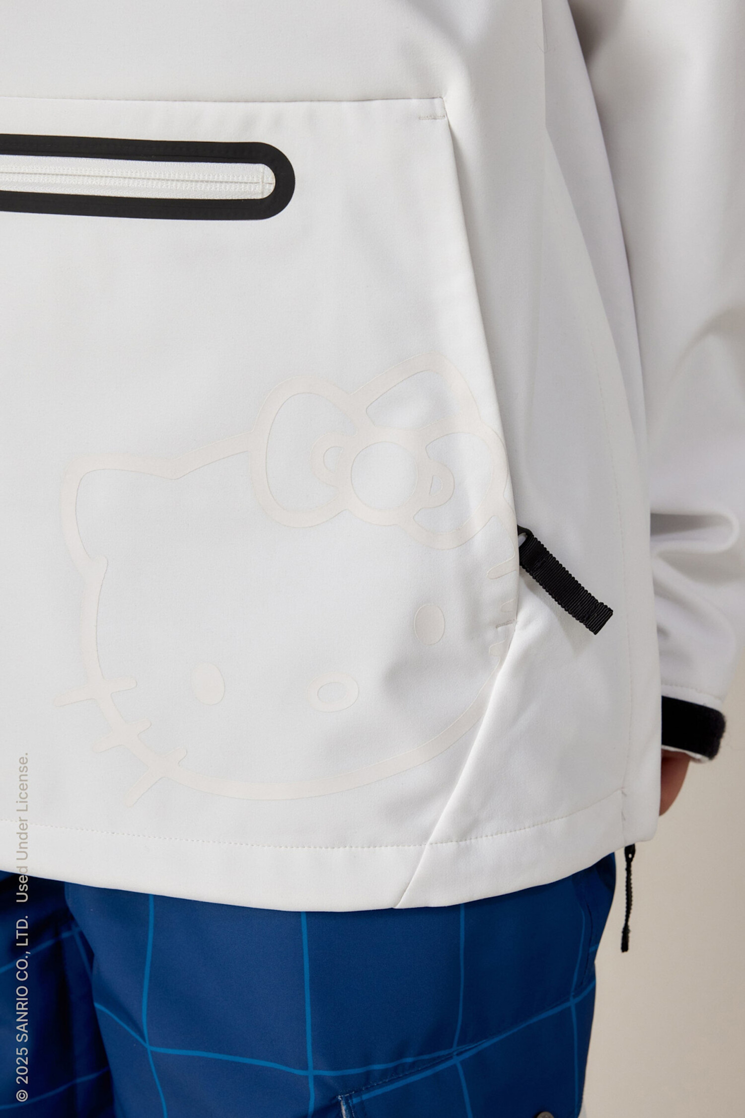 686 Waterproof Hoody (Womens) 2026 | Hello Kitty White - The Drop