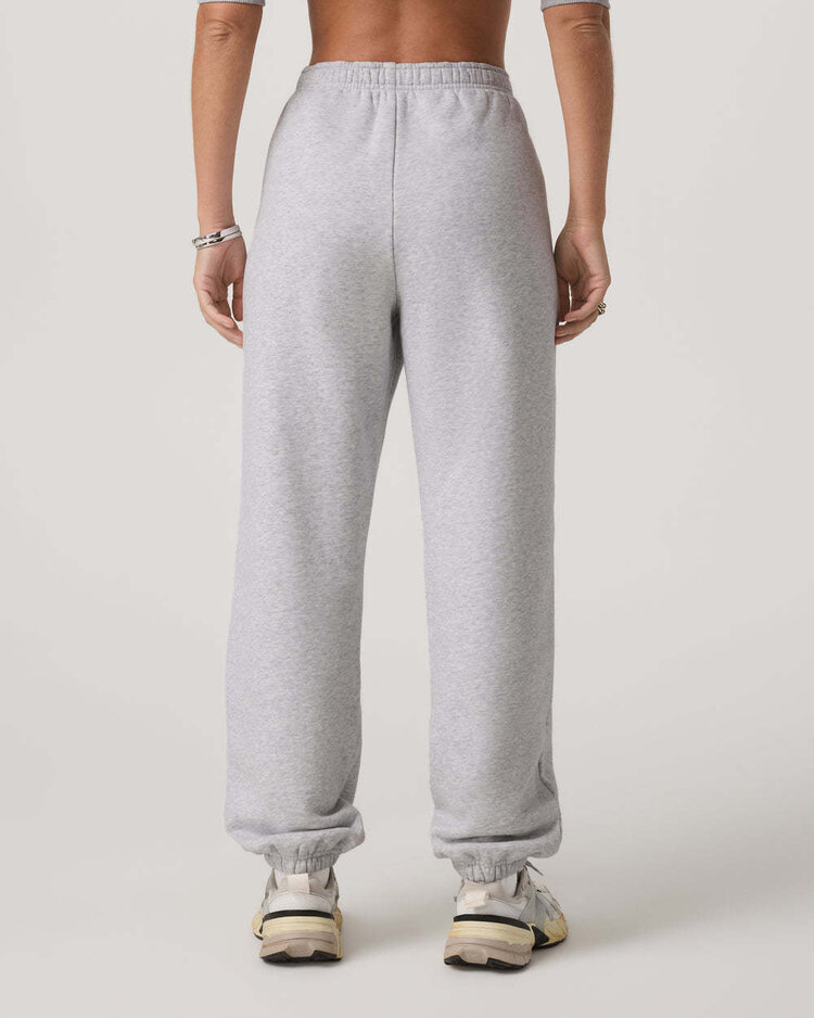 Vuori Vuori Restore Sweatpant (Womens) | Pale Grey Heather