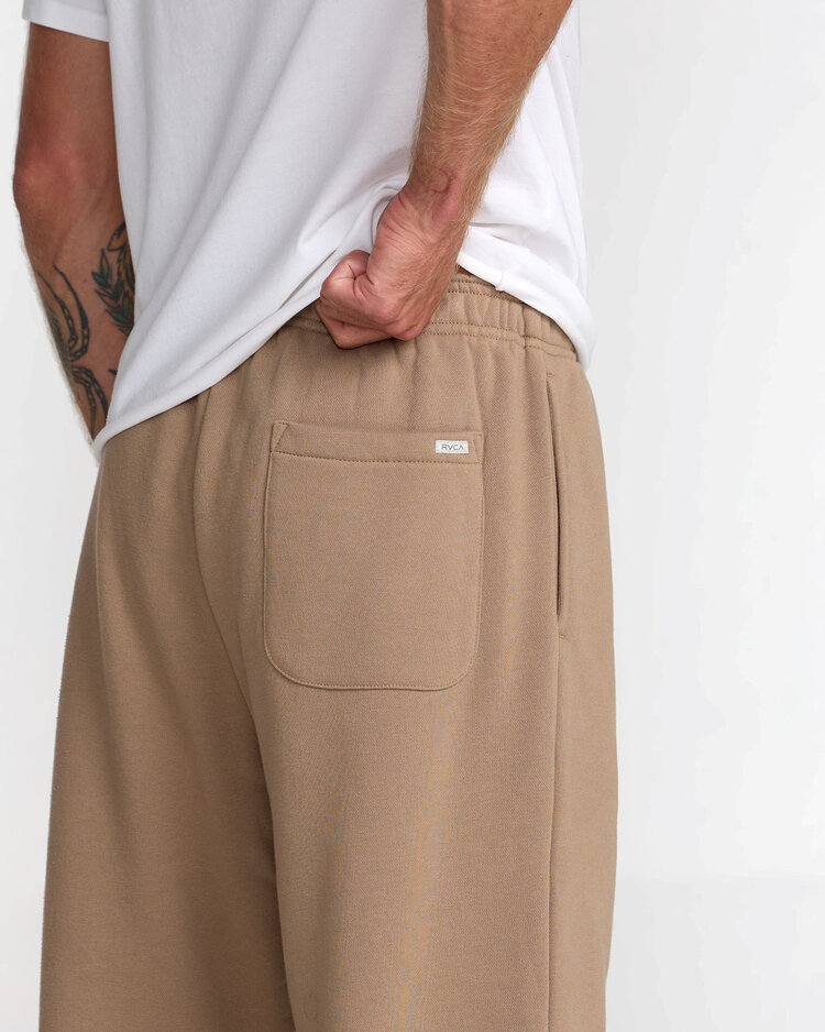 RVCA Rvca Va Essential Sweatpant (Mens) | Dark Khaki