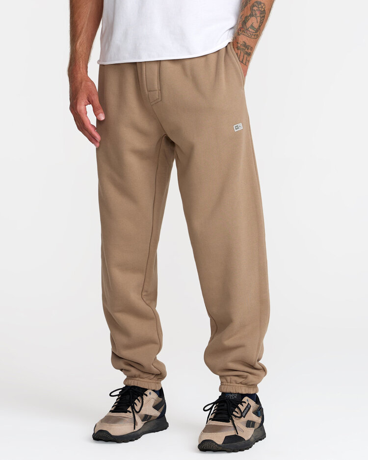 RVCA Rvca Va Essential Sweatpant (Mens) | Dark Khaki