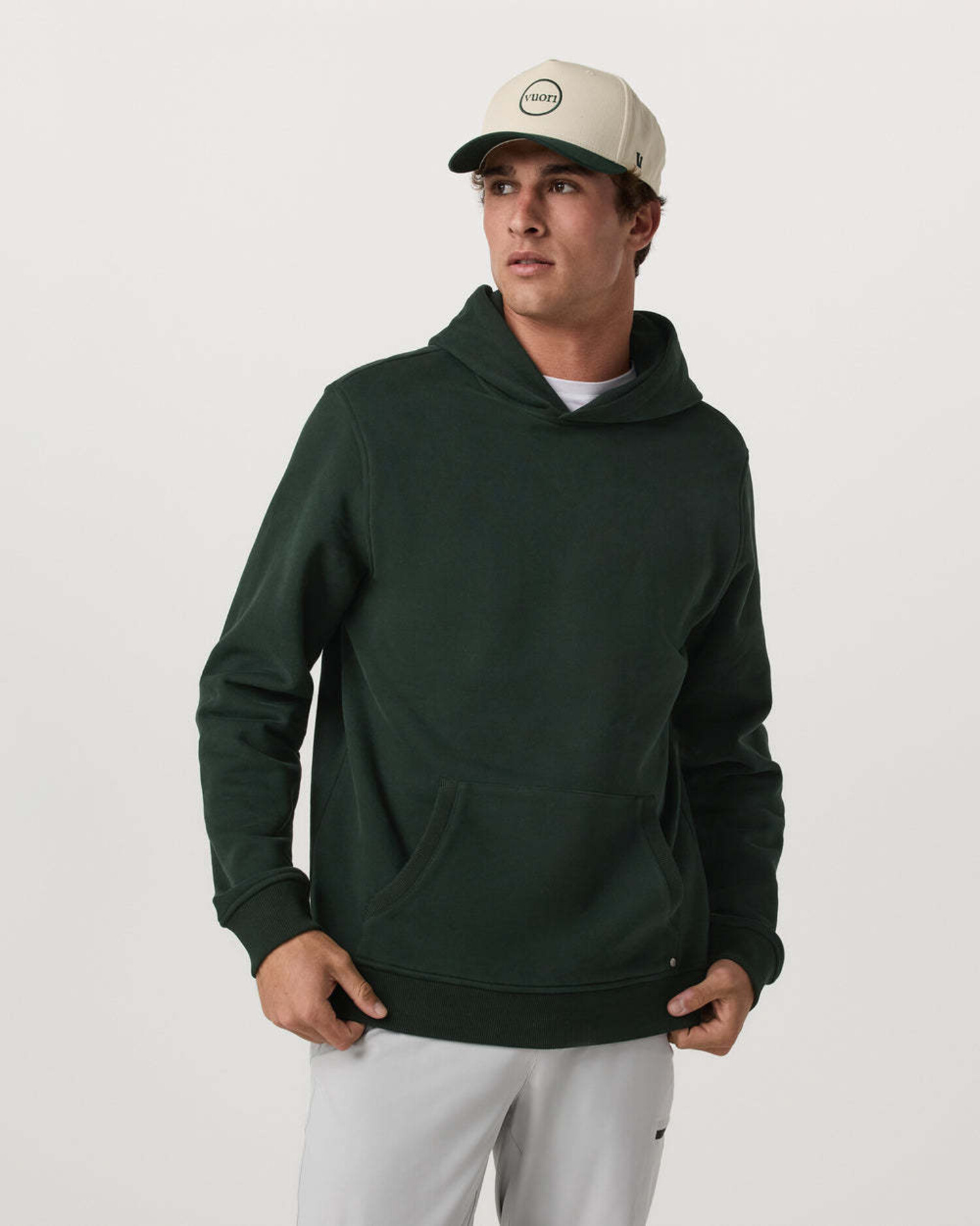 Vuori Seaside Pullover Hoodie (Mens) | Evergreen - The Drop Rideshop