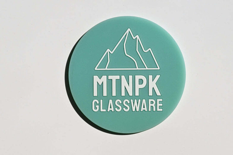 MTNPK MTNPK Wine Set | Lake Louise/Three Sisters