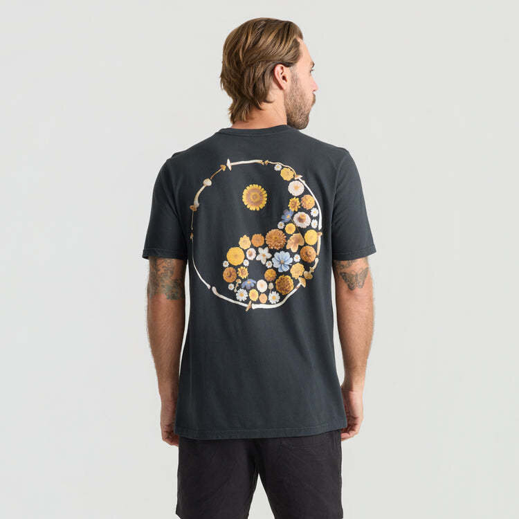 Roark Roark Yin Yang Forage Tee (Mens) | Washed Black