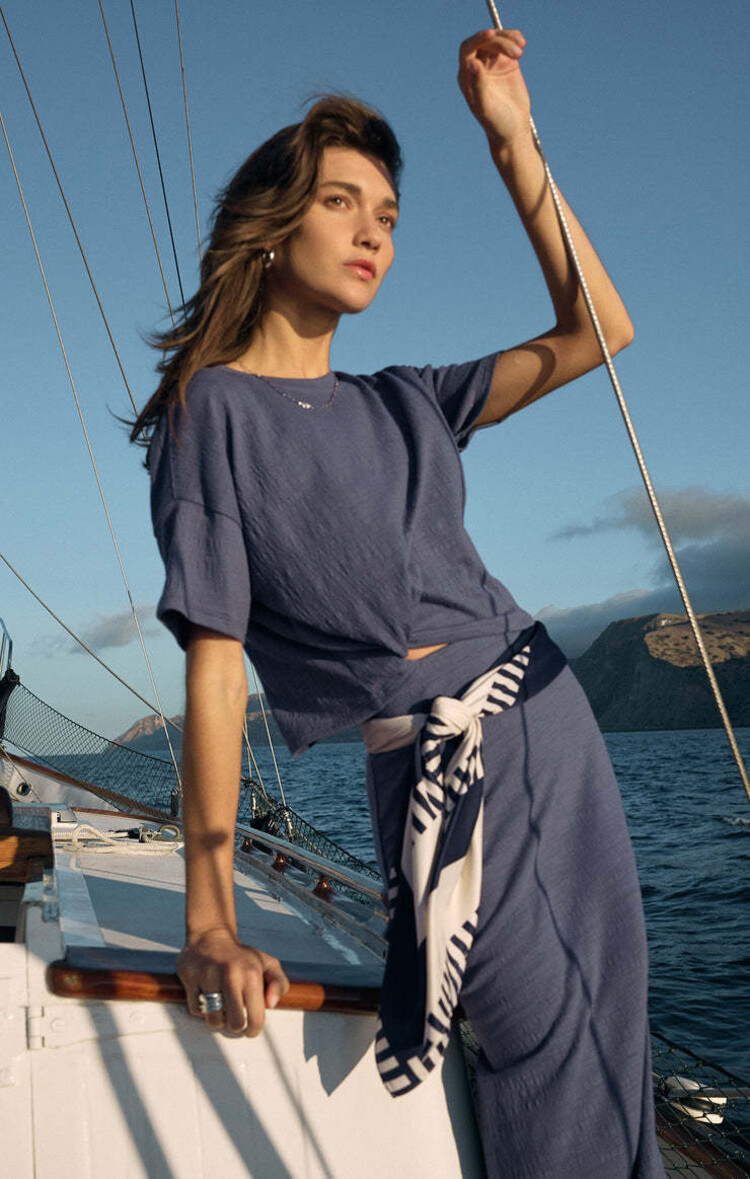 Z Supply Z Supply Delavine Textured Midi Skirt | Worn Blue