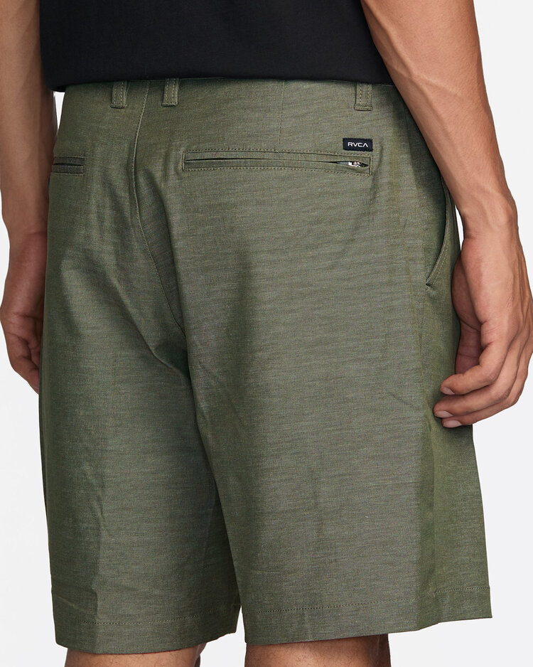 RVCA Rvca Back In Hybrid (Mens) | Sage Leaf