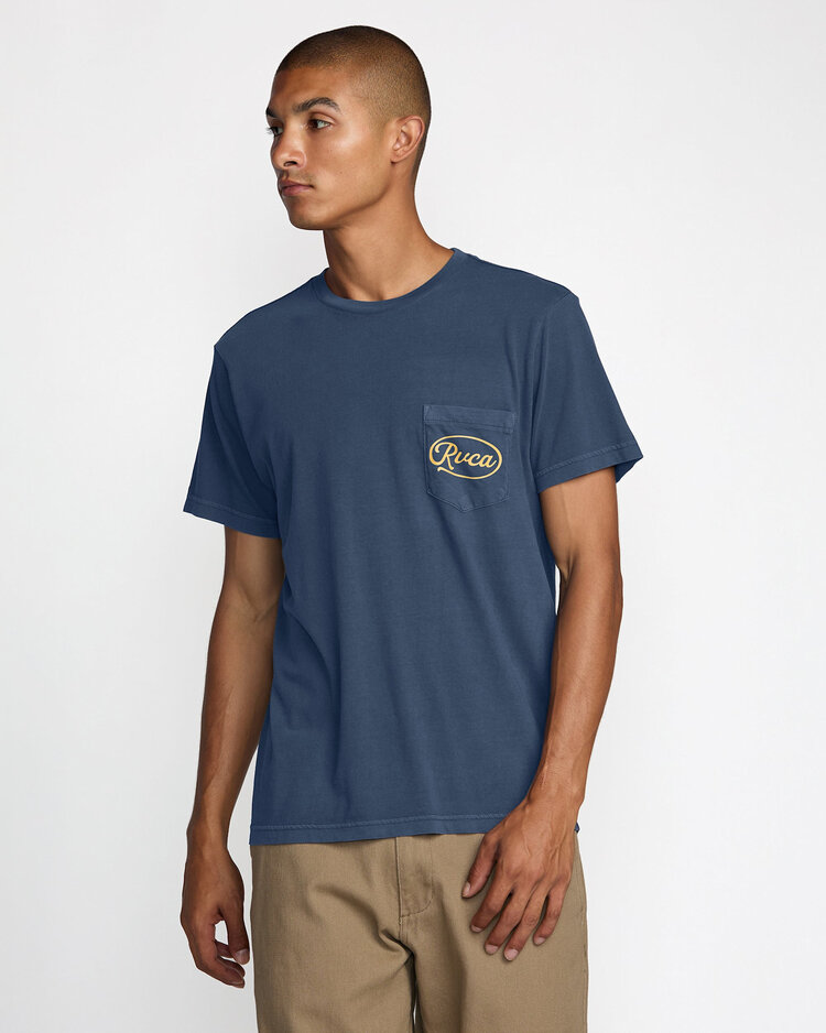 RVCA Rvca Contact Scripts Pocket Ss (Mens) | Moody Blue