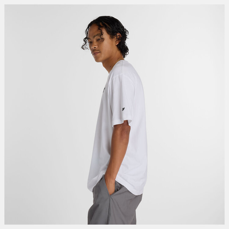 New Balance New Balance Small Logo T-Shirt (Mens) | White