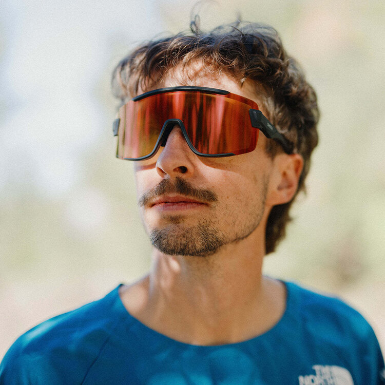 Smith Smith Wildcat Matte Black | ChromaPop Red Mirror