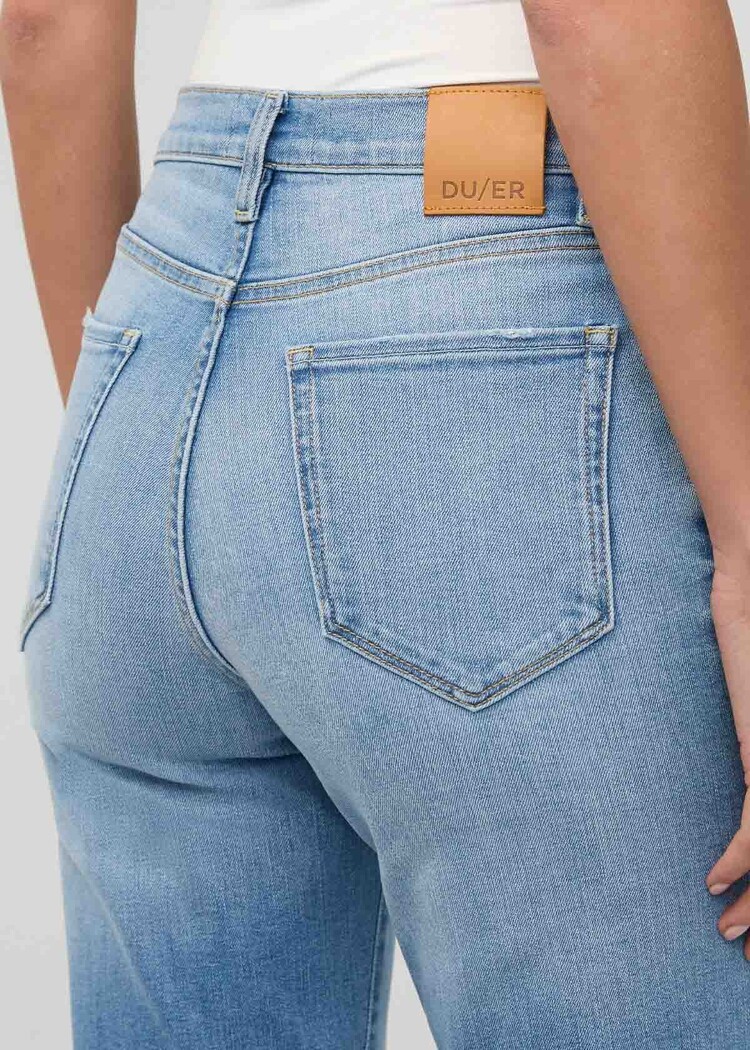 DUER Duer Perf Denim+ High Rise Straight (Womens) | Current