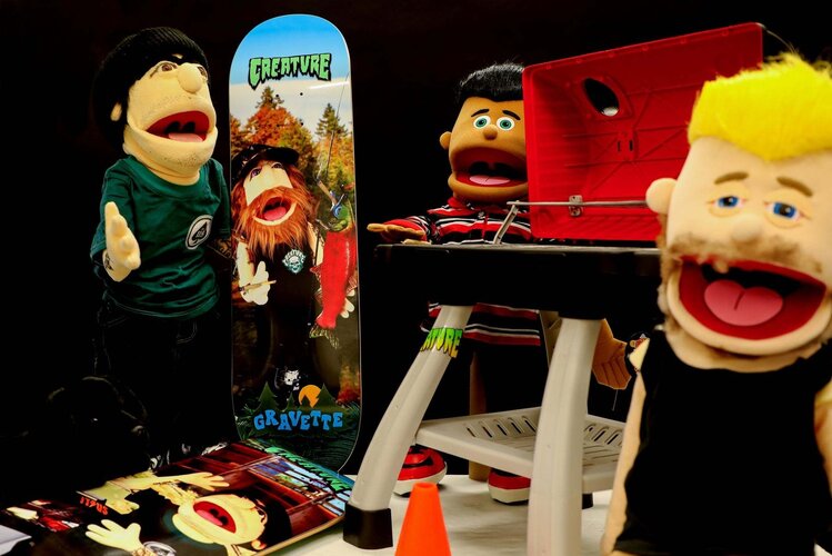 Creature Creature Gravette Pro Deck | Fuzzy Creature Fiends