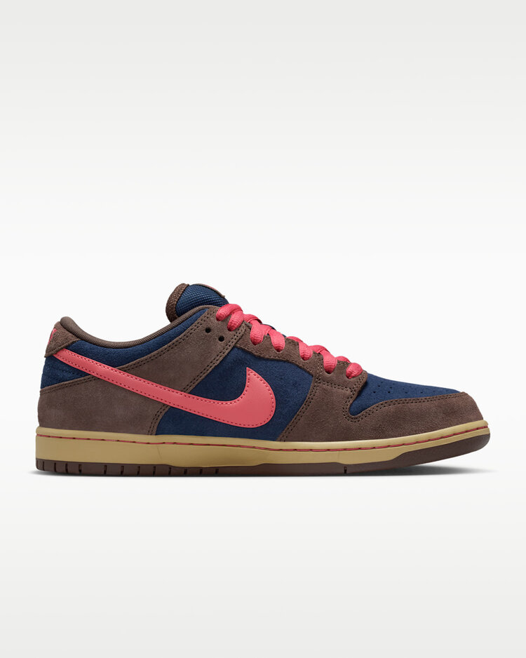 Nike SB Nike Sb Dunk Low Pro (Unisex) | Baroque Brown/Adobe-Navy