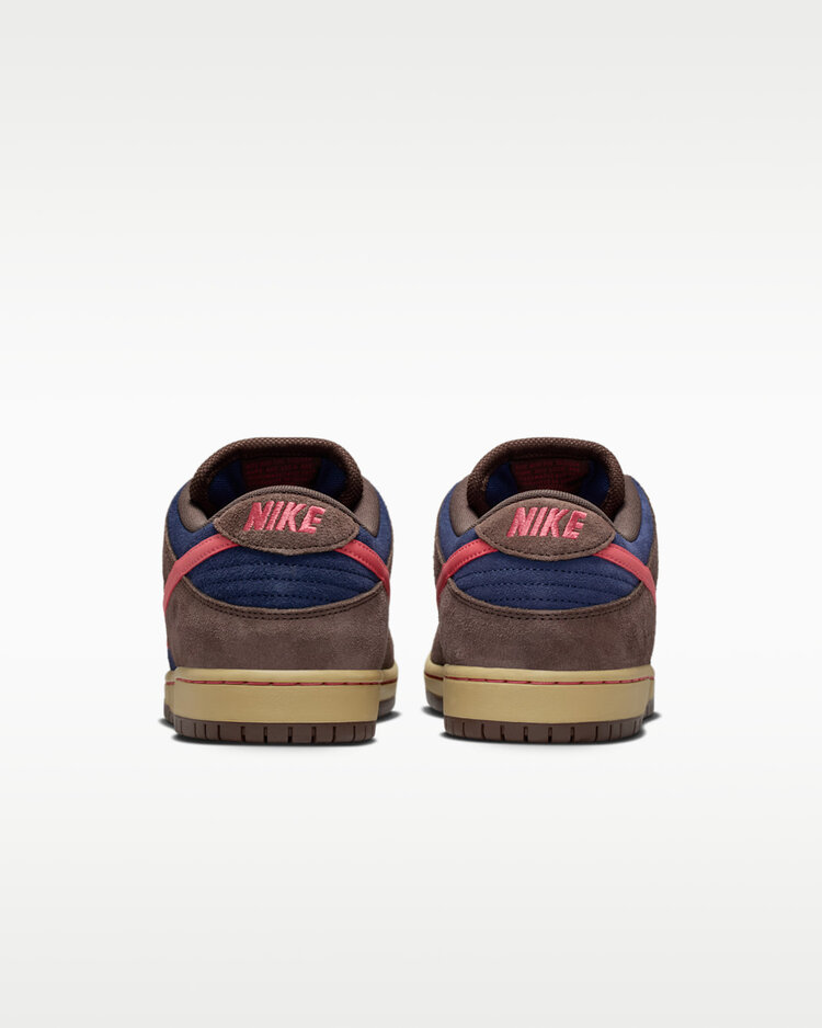 Nike SB Nike Sb Dunk Low Pro (Unisex) | Baroque Brown/Adobe-Navy