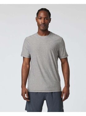 Vuori Vuori Strato Tech Tee (Mens) | Heather Grey