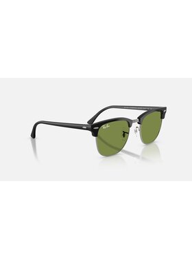 Ray Ban Ray Ban Clubmaster Matte Black On Black | Green