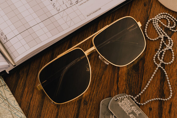Heatwave Heatwave Nimitz Gold | Polarized Black Lens
