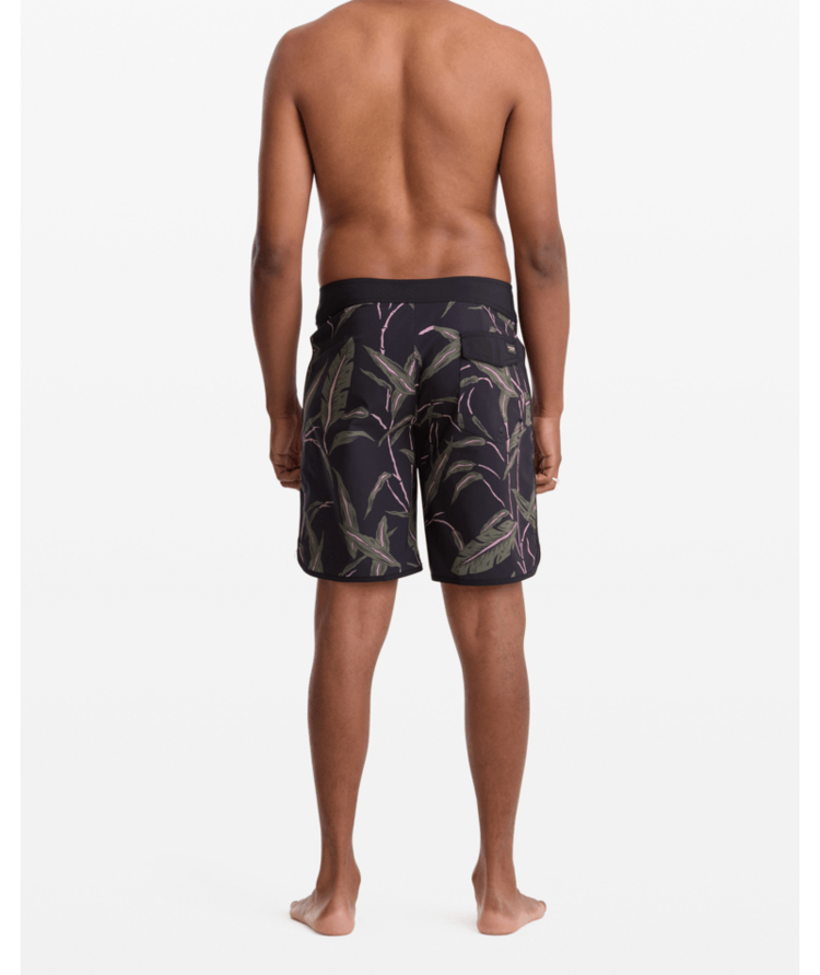 Volcom Volcom Encounter Scallop Mod 19 (Mens) | Black
