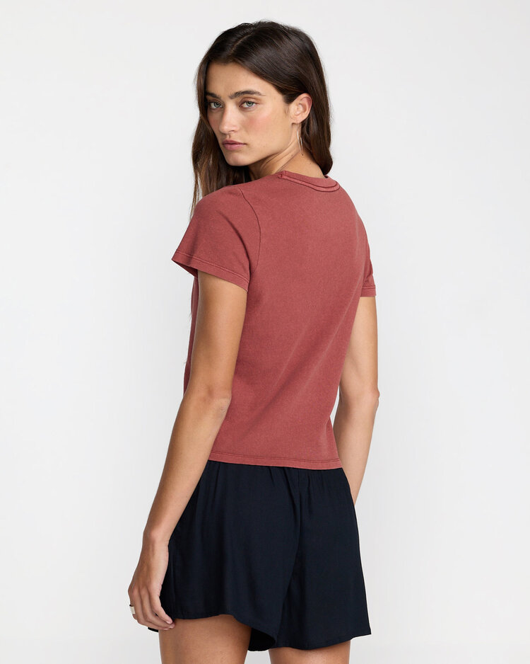 RVCA Rvca Don’T Care 411 Tee (Womens) | Madder Brown