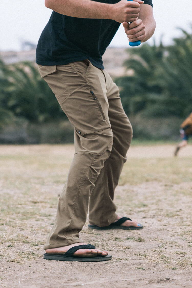 686 686 Anything Cargo Pant Relax (Mens) | Tobacco