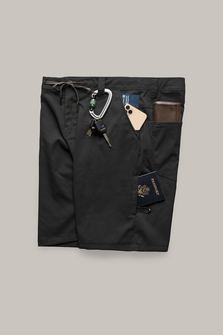 686 686 Everywhere 11 Short Relax (Mens) | Black