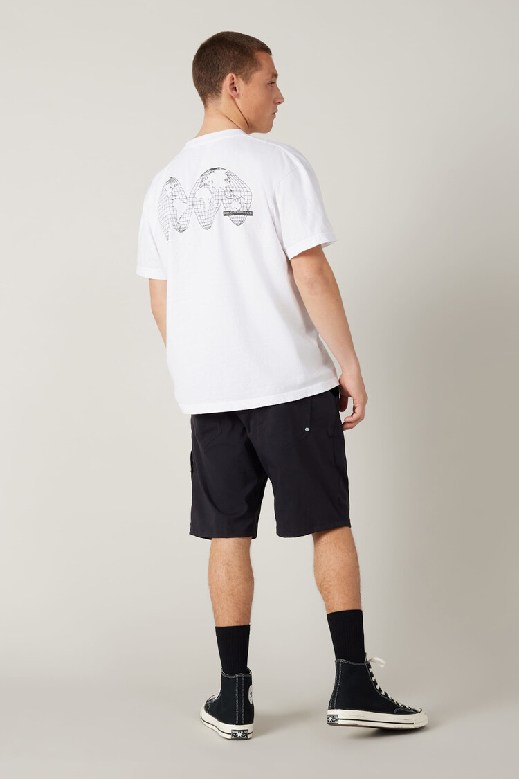 686 686 Everywhere 11 Short Relax (Mens) | Black