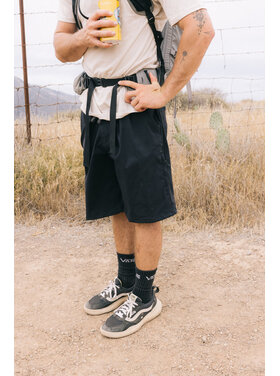 686 686 Everywhere 11 Short Relax (Mens) | Black