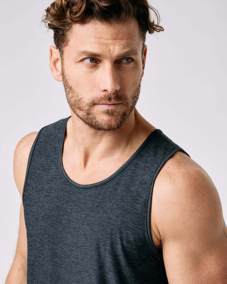 Vuori Vuori Strato Tech Tank (Mens) | Charcoal Heather