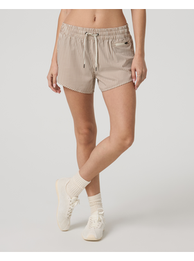 Vuori Vuori Clementine 2.0 Short 4" (Womens) | Cove Stripe Hickory