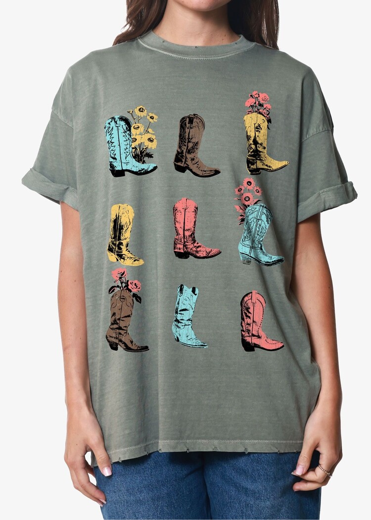 Girl Dangerous Girl Dangerous Cowboy Boots & Flowers Bf Tee | Army Green