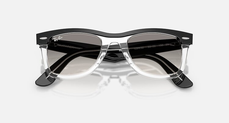 Ray Ban Ray Ban Wayfarer Black On Trans Clear | Gradient Grey