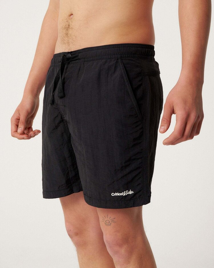 Critical Slide Society Critical Slide Nucleus 16" Trunk (Mens) | Vintage Black
