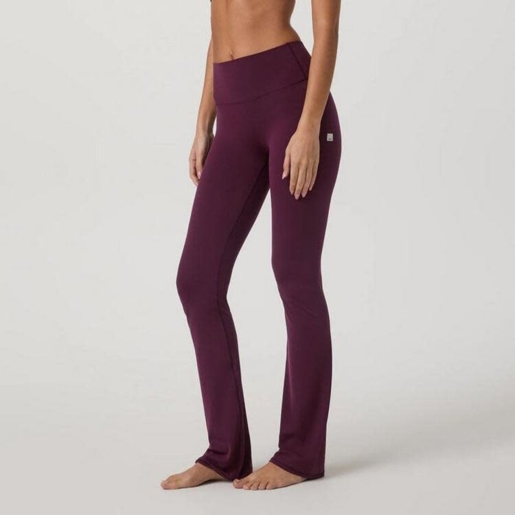 Vuori Vuori Allthefeels Slim Flare (Womens) | Cerise