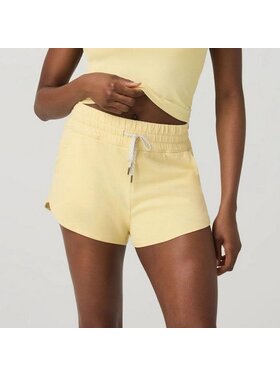 Vuori Vuori Halo Performance Short 2.0 (Womens) | Lemon Snap Htr