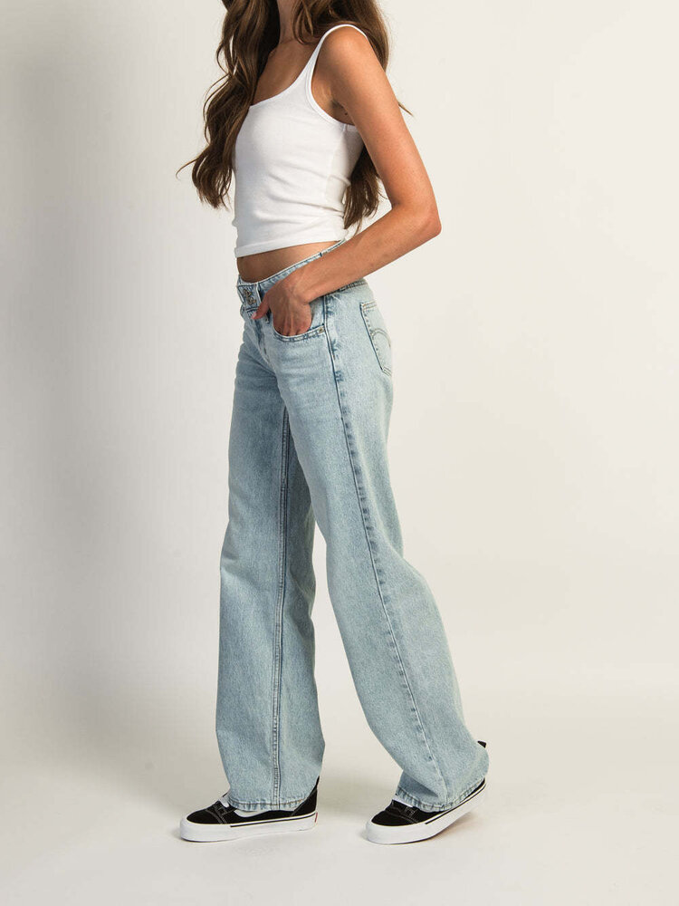 Levis Levis Superlow Loose (Womens) | Abraided Art