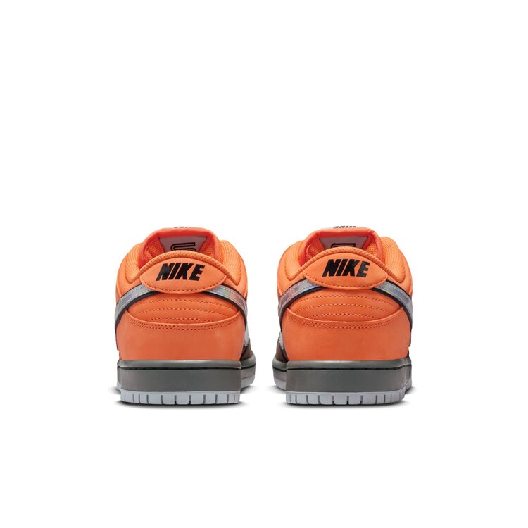 Nike SB Nike Sb Dunk Low Pro (Unisex) | Safety Org/Wolf Gry-Brw