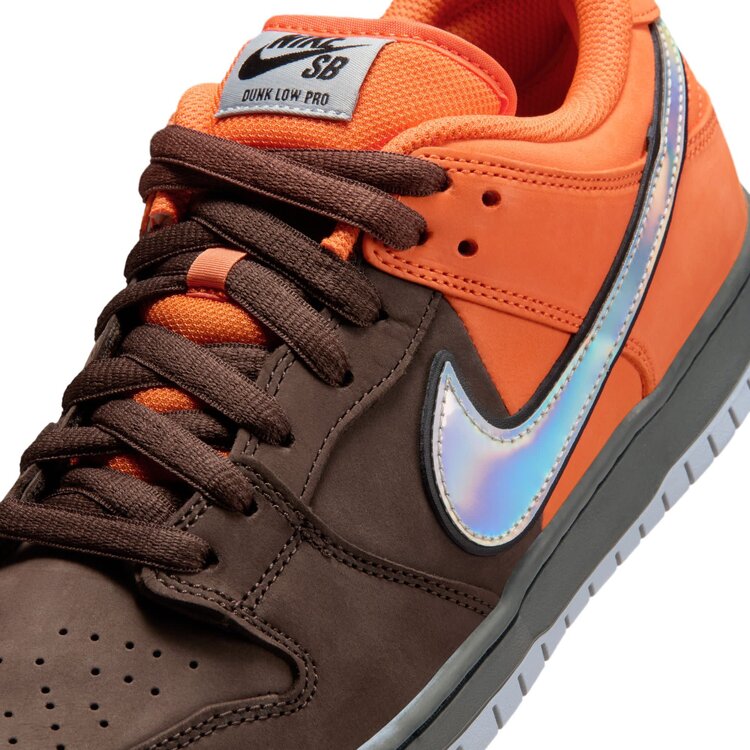 Nike SB Nike Sb Dunk Low Pro (Unisex) | Safety Org/Wolf Gry-Brw