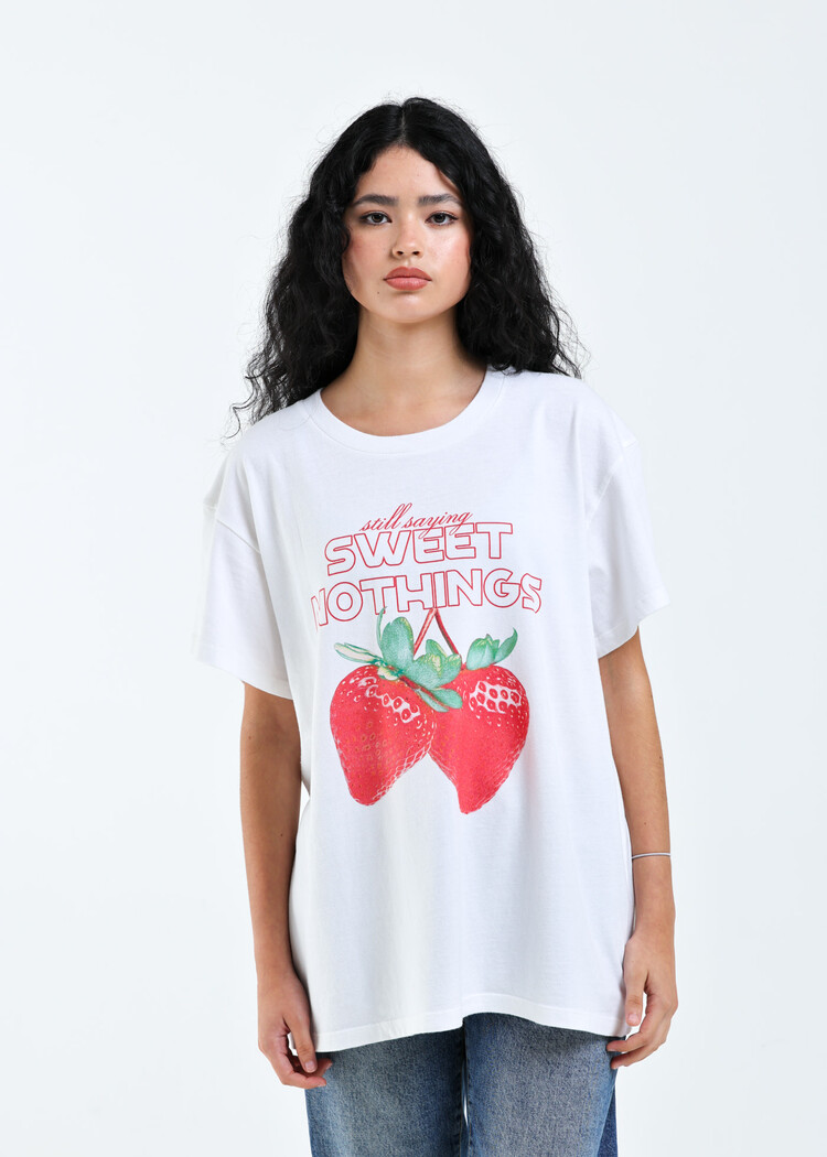 Girl Dangerous Girl Dangerous Sweet Nothing Boyfriend Tee | Vintage White