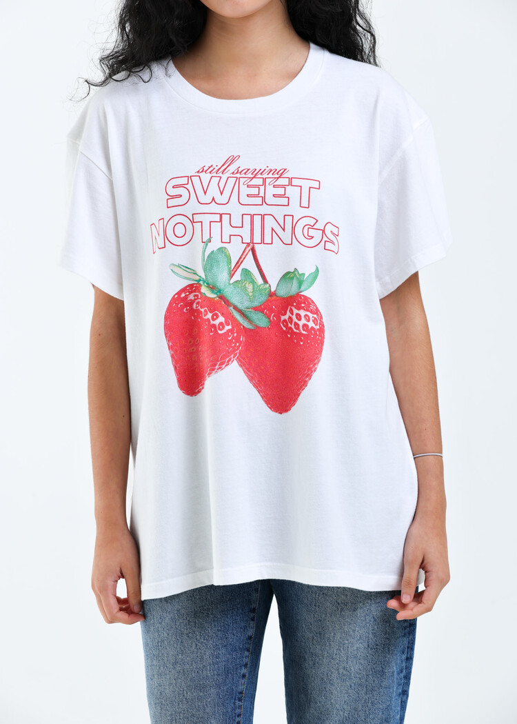 Girl Dangerous Girl Dangerous Sweet Nothing Boyfriend Tee | Vintage White