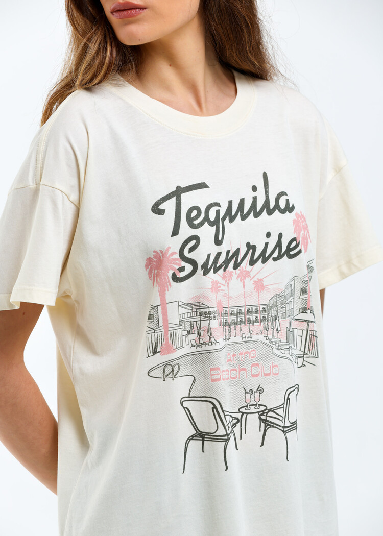 Girl Dangerous Girl Dangerous Tequila Sunrise Oversized Tee | Off White