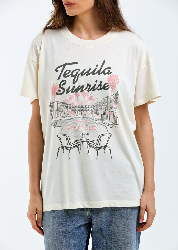 Girl Dangerous Girl Dangerous Tequila Sunrise Oversized Tee | Off White