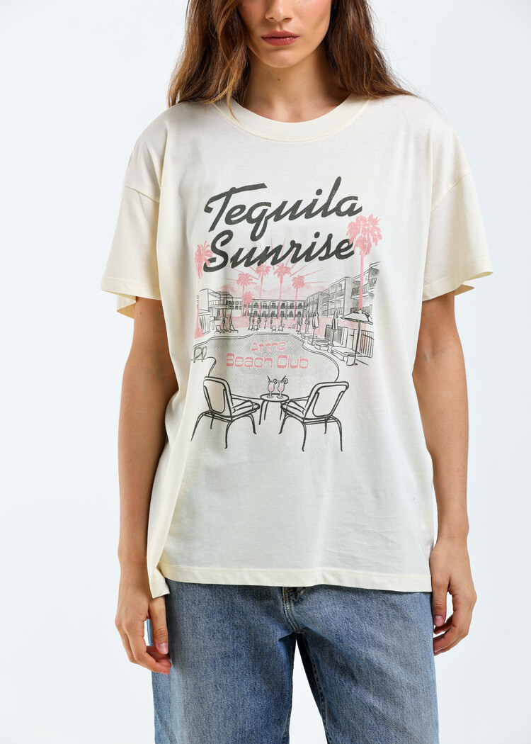 Girl Dangerous Girl Dangerous Tequila Sunrise Oversized Tee | Off White