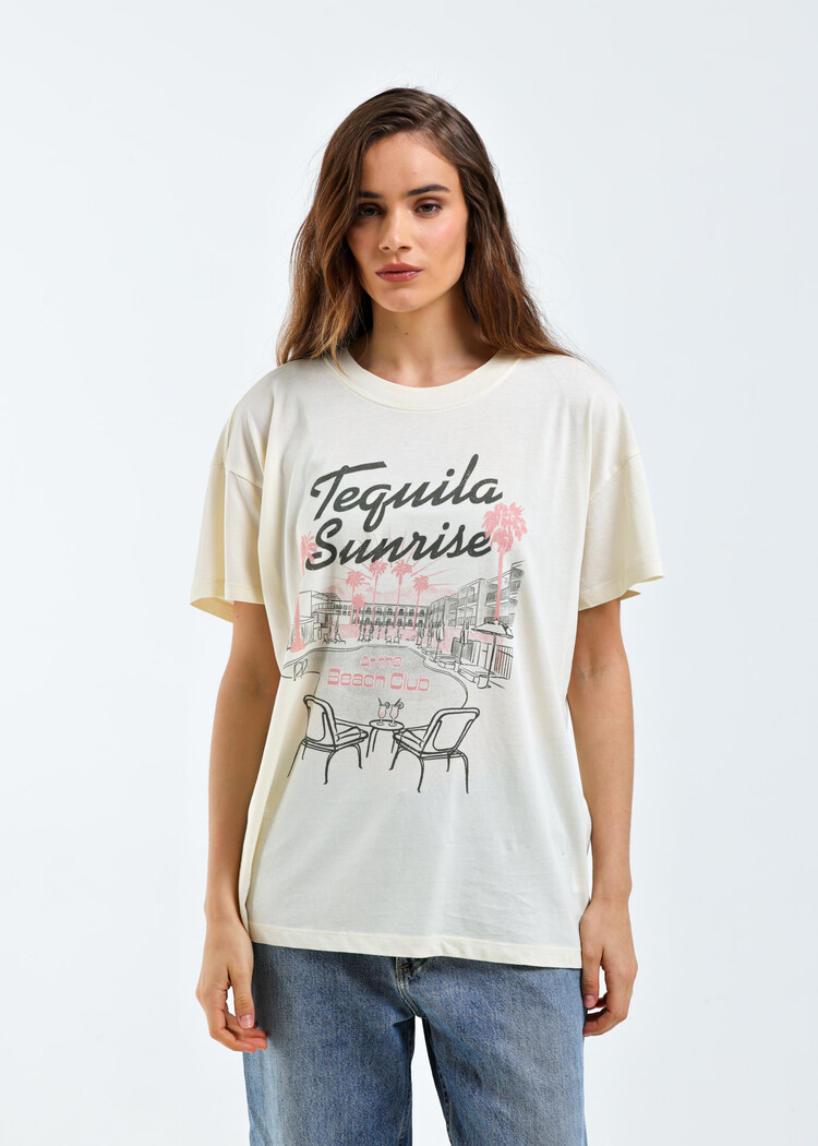Girl Dangerous Girl Dangerous Tequila Sunrise Oversized Tee | Off White