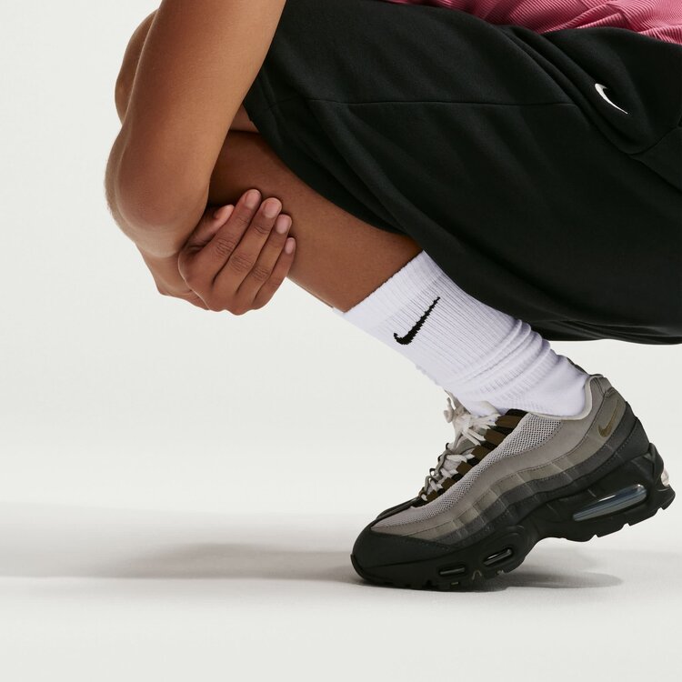 Nike SB Nike Sb Everyday Elevated Crew Sock-6Pk (Unisex) | White/Black