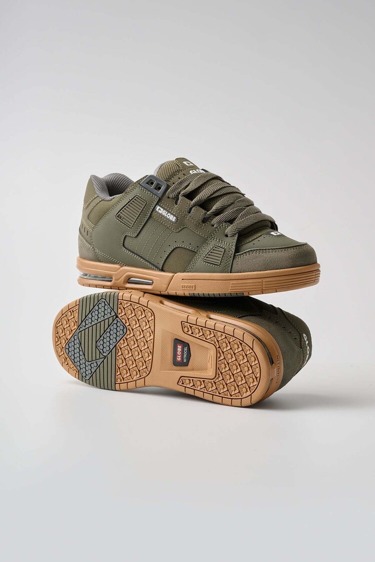 Globe Globe Sabre (Mens) | Moss/Gum
