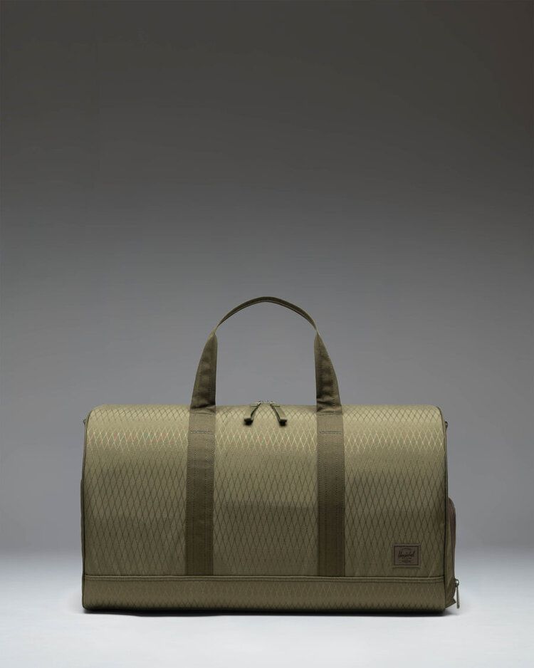 Herschel Herschel Novel Duffle (Unisex) | Ivy Green Diamond
